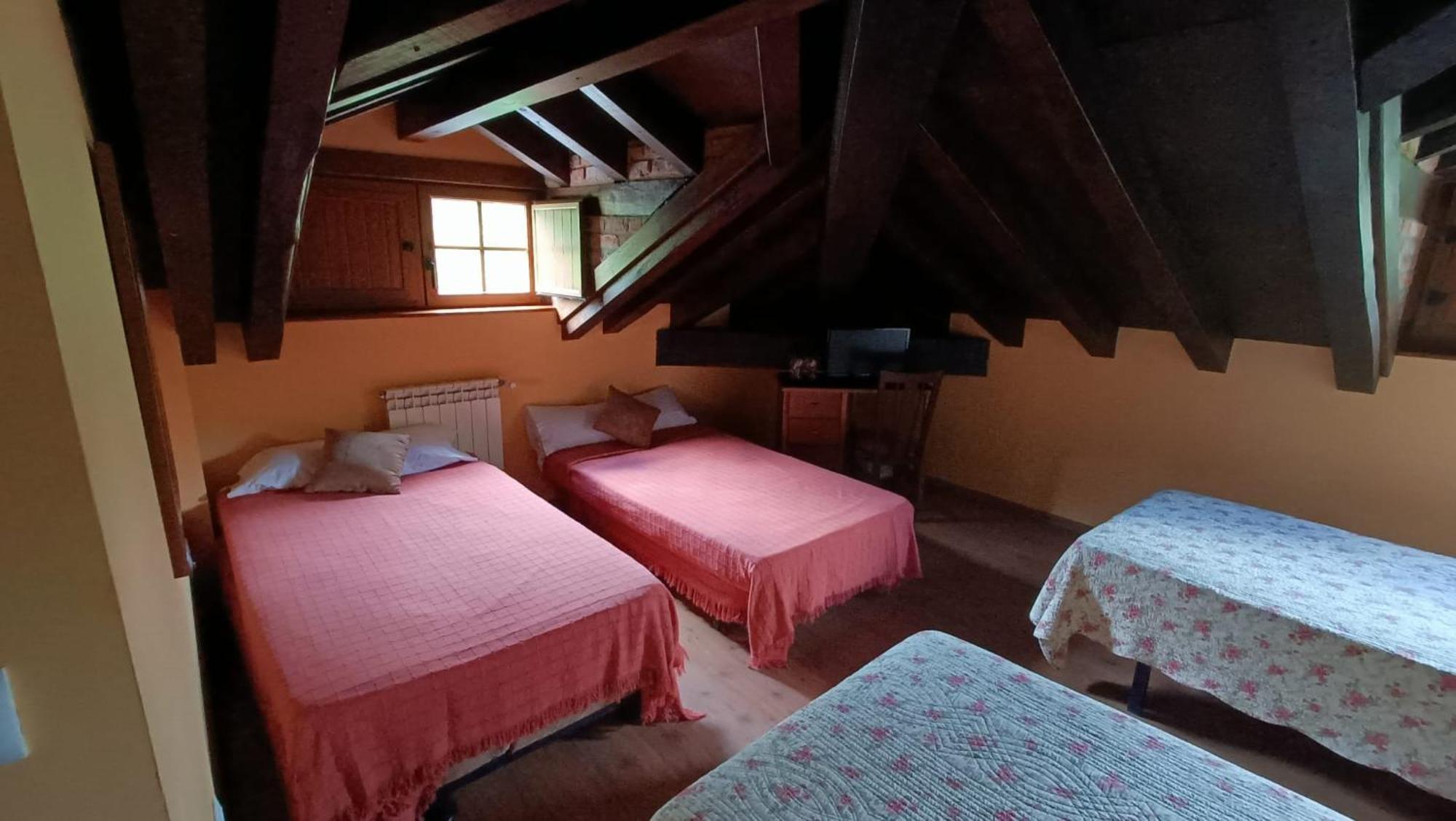 Trisileja Posada El Manjon Barros Extérieur photo
