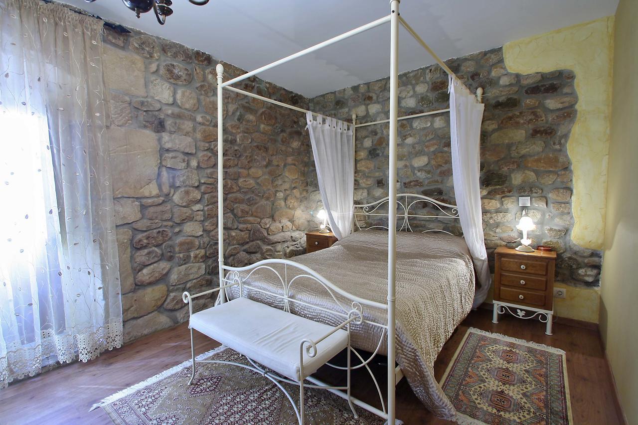 Trisileja Posada El Manjon Barros Extérieur photo